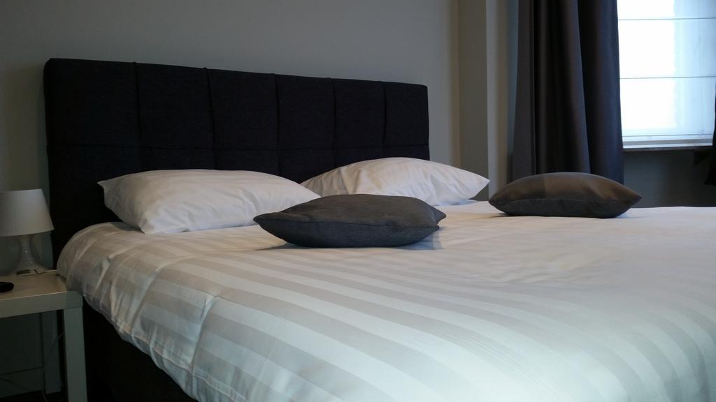 B&B Charles Cabour De Panne Ruang foto