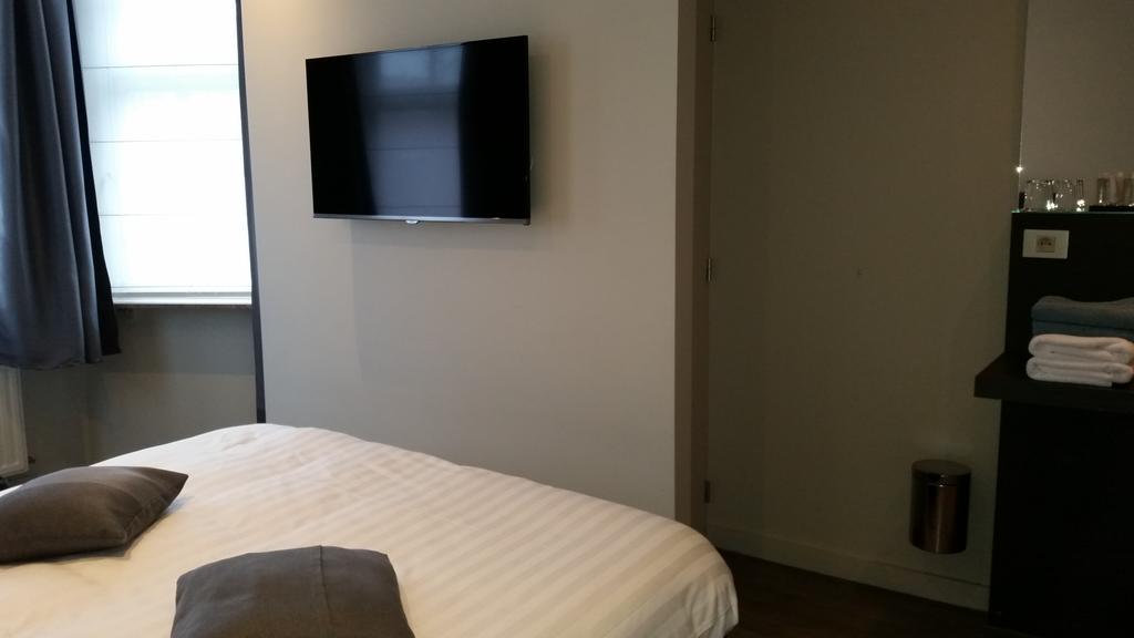 B&B Charles Cabour De Panne Ruang foto