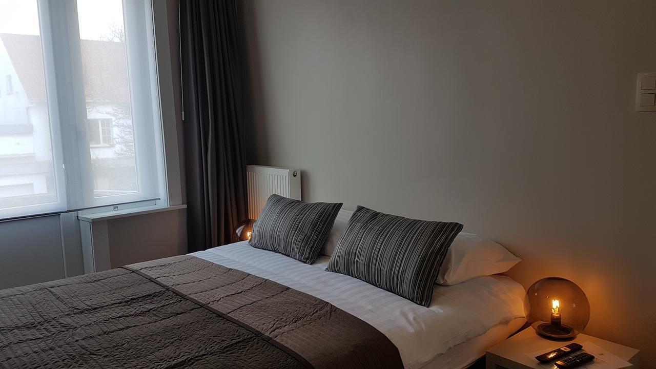 B&B Charles Cabour De Panne Bagian luar foto